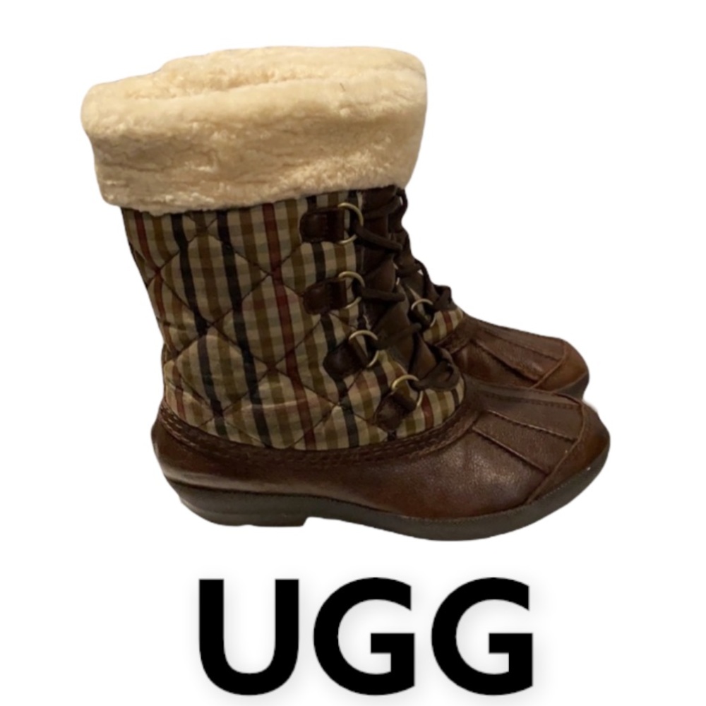 Authentic UGG winter boots sz 6.5